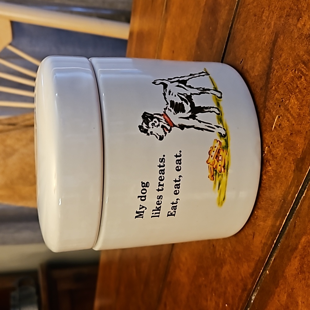 MY DOG LIKES TREATS | CERAMIC TREAT JAR